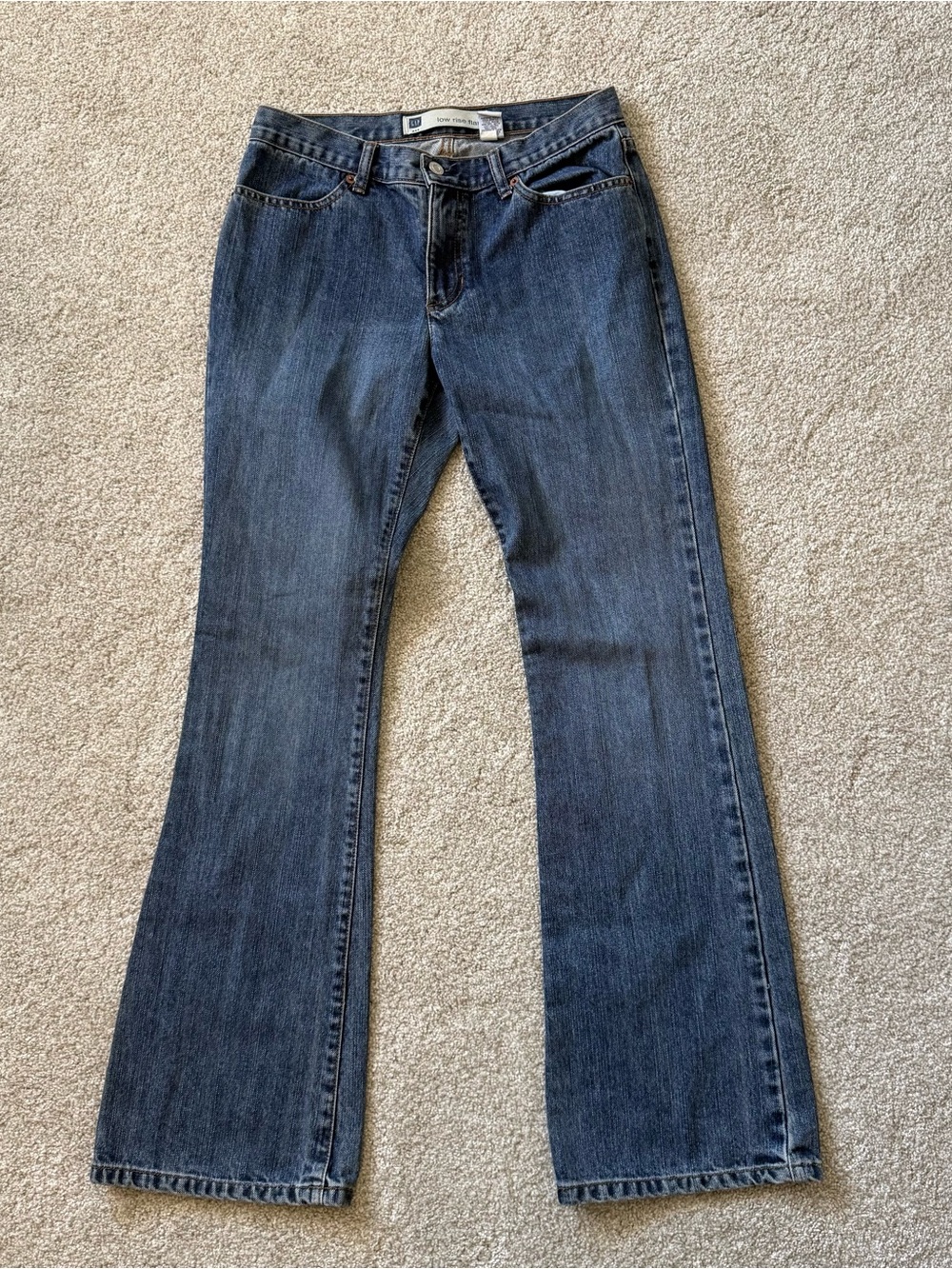 Gap Women's Low Rise Flare Jeans Size 6 Boho Y2K Vintage 2000s